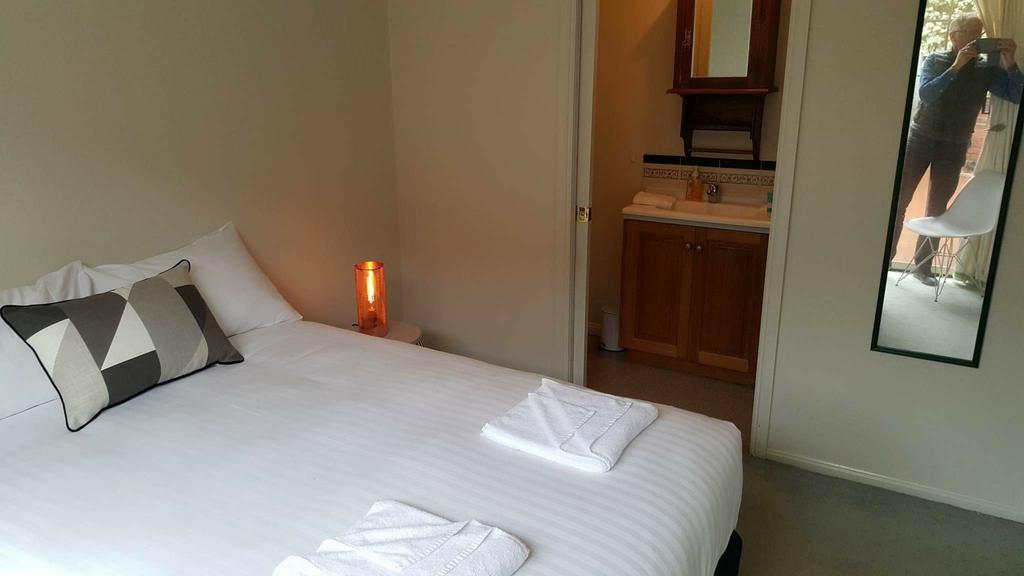 לונסטון City Townhouse Walking Distance To City מראה חיצוני תמונה